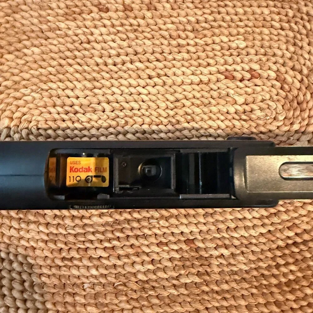 Kodak Star 110 Film Camera Vintage 1990s Black Pocket Point & Shoot Untested